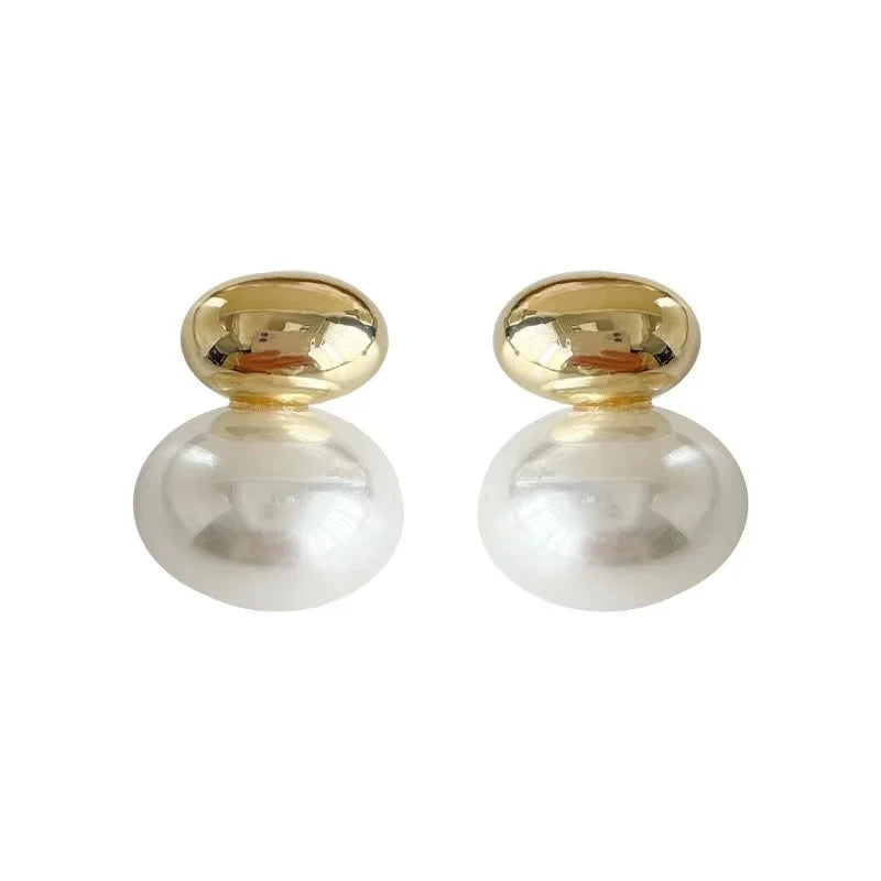 2025 New French Elegant Gold Color Bean Spliced Flat Pearl Earrings for Korean Fashion Jewelry Party Women's Sweet Accessories